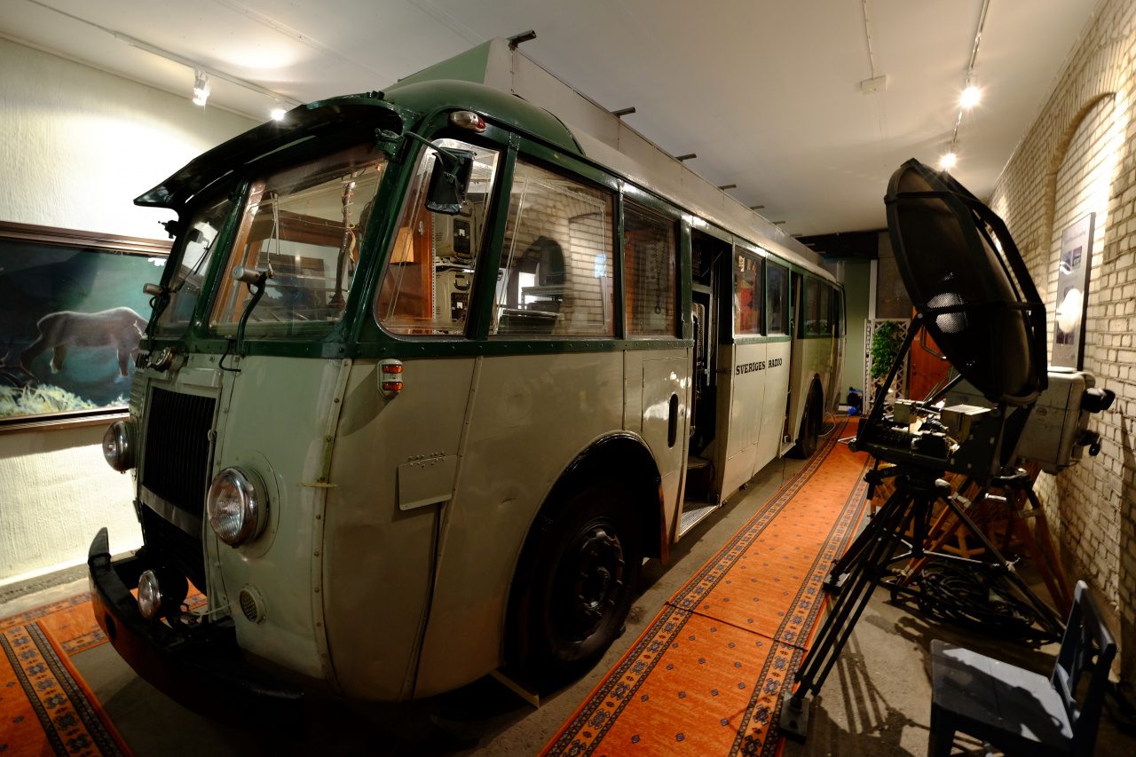 Bilden är tagen på Film- och Biografmuséet i Säter och visar SVT:s gamla OS-Inspelningsbuss.